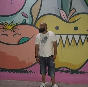 Meet your Posher, Ramone